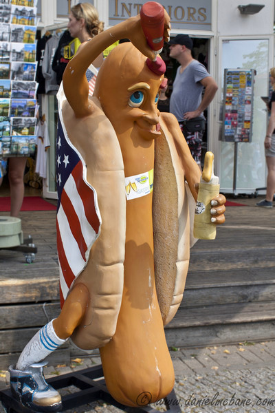 American Hot Dog Character Berlin