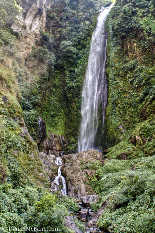 Waterfall Annapurna Circuit