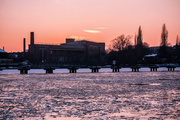 Frozen Spree River Berlin