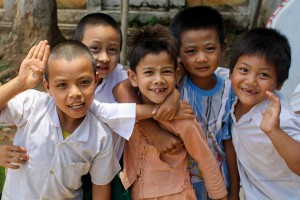 Children posing in Hsipaw Myanmar
