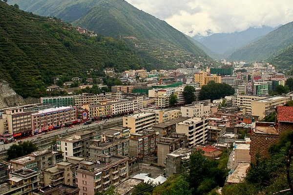 Maerkang City in northern Sichuan, China