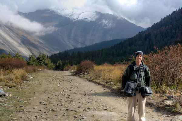 Road to Pisang along Annapurna trek in Nepal